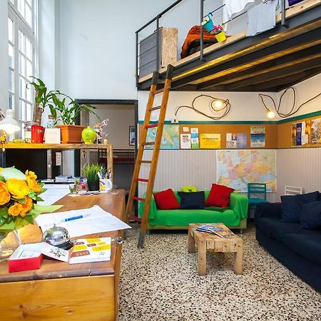 Ostellin Genova Hostel Kültér fotó