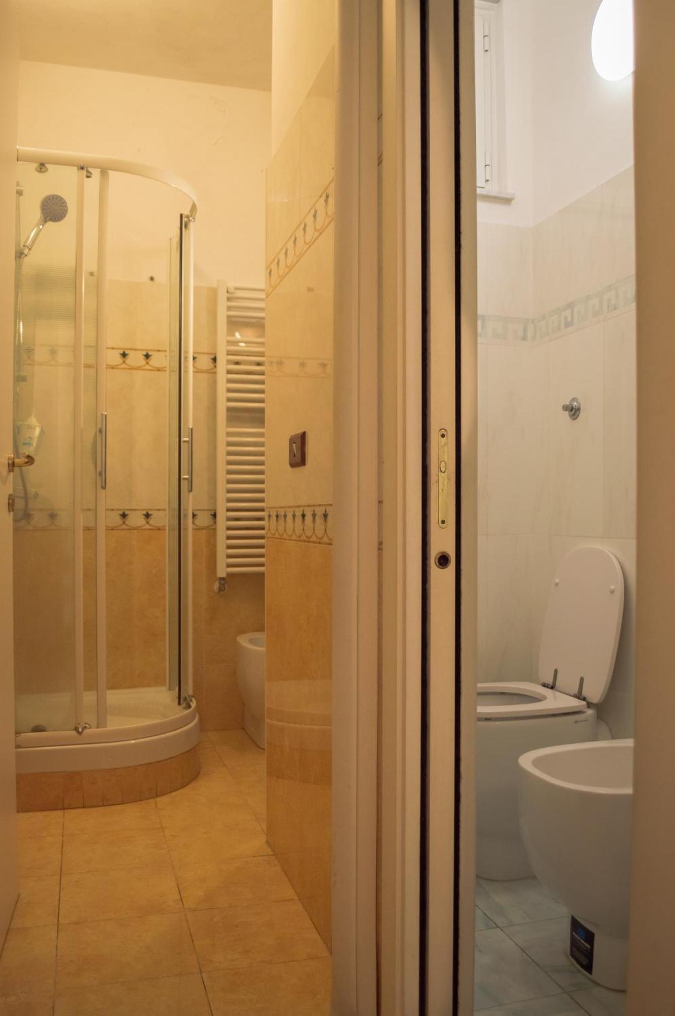 Ostellin Genova Hostel Kültér fotó